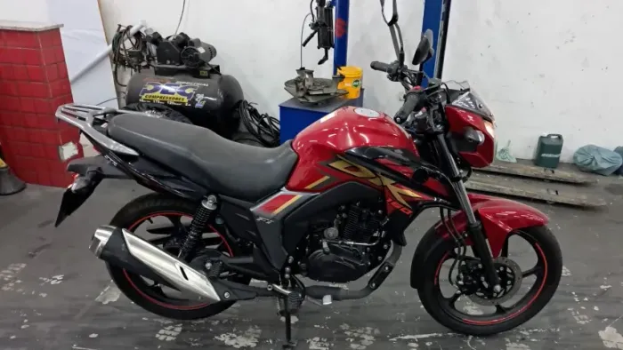 DK 160 2026 com 6.300 KM - Leilão