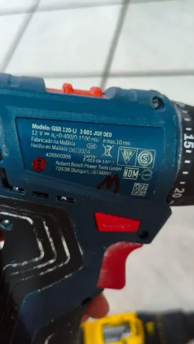 Furadeira Bosch bateria