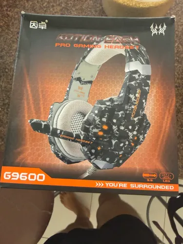 Kotion Each G9600 fone de ouvido para jogos camuflado LED USB