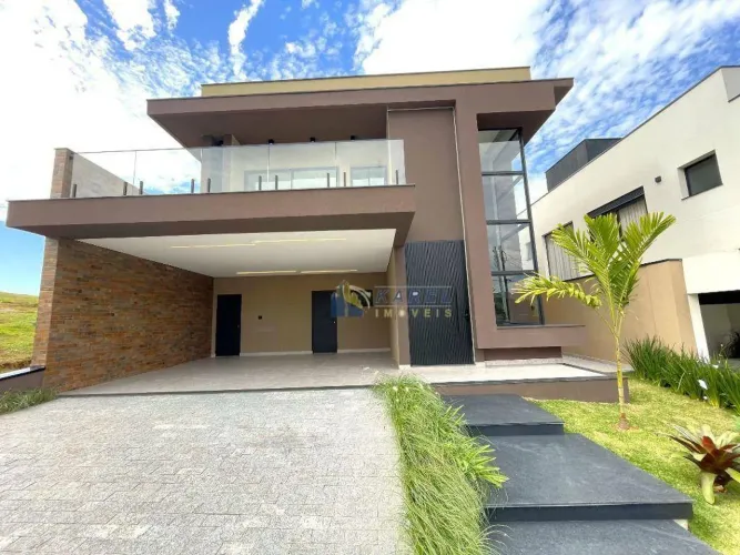 SOBRADO à VENDA com 4 SUÍTES, PISCINA em CONDOMÍNIO FECHADO TIPO CLUBE VALE DAS ÁGUAS em B