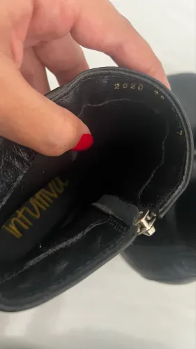 Bota de Couro Legítimo