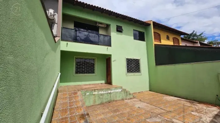 Casa à venda em Londrina, Igapó, com 3 quartos, com 180 m²