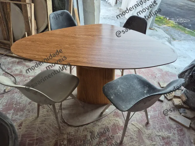 Mesa Jantar Base madeira tampo madeira freijo organico 140x080