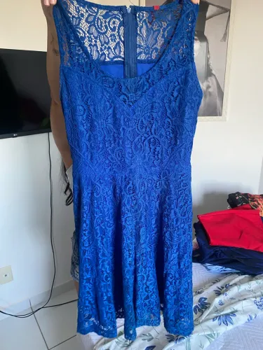 Vestido de renda