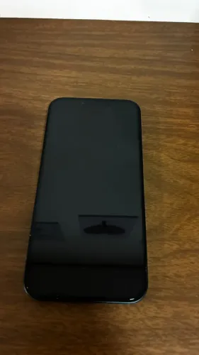 iPhone 13 256GB - Bateria 100% (Trocada na Apple)