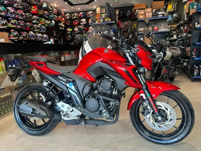 YAMAHA FZ25 FAZER 2026