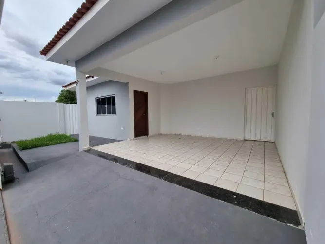Casa para Locação em Presidente Prudente, CEDRAL, 3 dormitórios, 1 suíte, 2 banheiros, 2 v