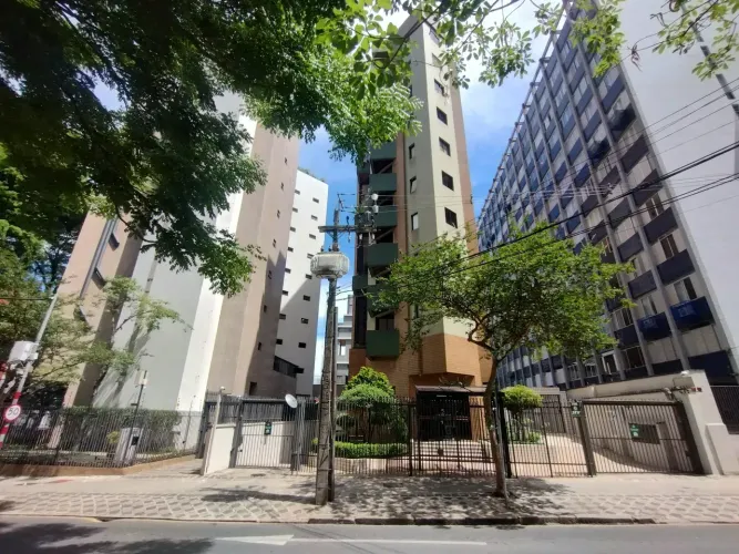Apartamento  Batel  02 quartos - 02 garagem - elevador - área nobre - Curitiba - PR