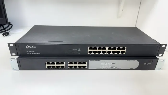 Switch para rack padrão 19