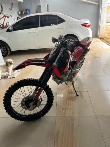 Moto trilha Crf 230
