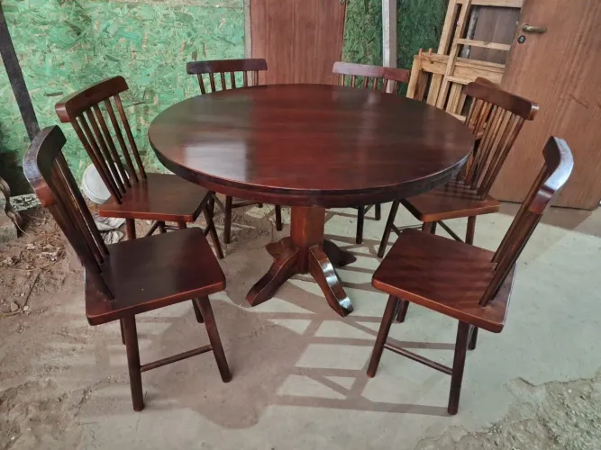 Mesa jantar redonda com 6 cadeiras de madeira maciça 