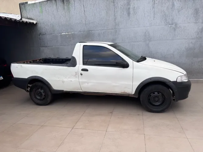 Fiat Strada 1.3 MPI Fire 8V 67cv CS 2005