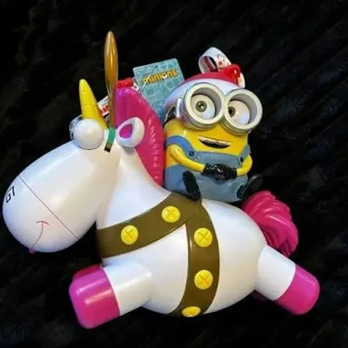 Balde Universal Studios Minions Unicornio