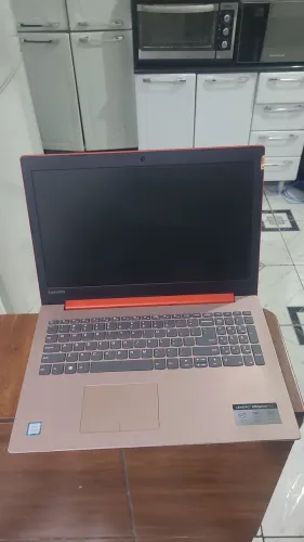 Notebook lenovo idealpad 330 i3 8° geração com defeito não liga nada.