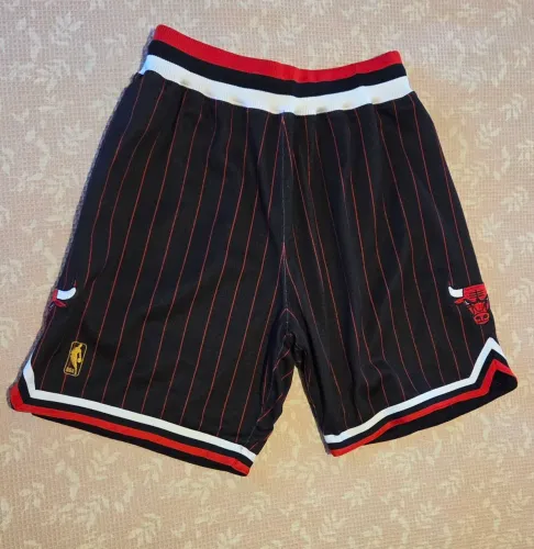 Short Mitchell and Ness Chicago Bulls Authentic