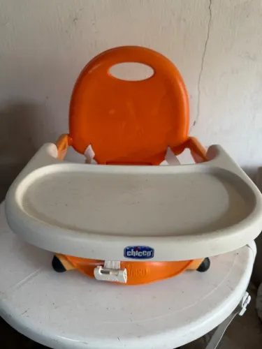Cadeira de Alimentação Infantil Chicco com Bandeja