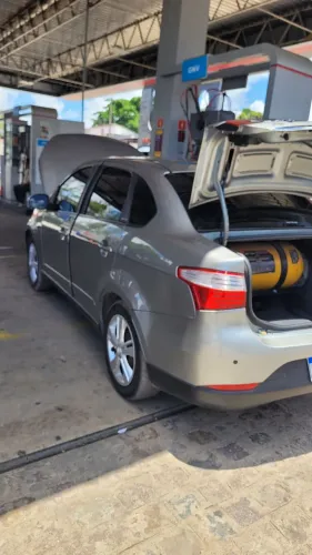 Fiat Grand Siena Attrac. 1.4 EVO F.flex 8V 2014
