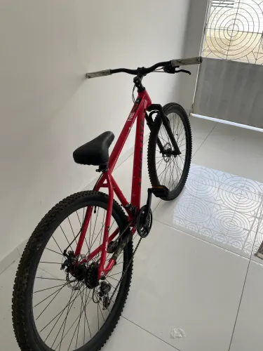 Nero 5 absolute vermelha