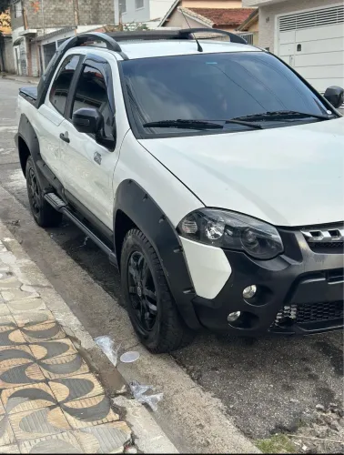 Fiat Strada Adventure1.8/ 1.8 Locker Flex CD 2013
