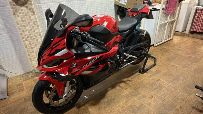 S1000rr Capa de Revista 