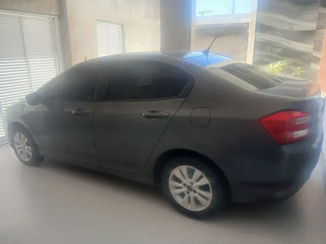 Honda City Sedan LX 1.5 Flex 16V 4P Aut. 2013