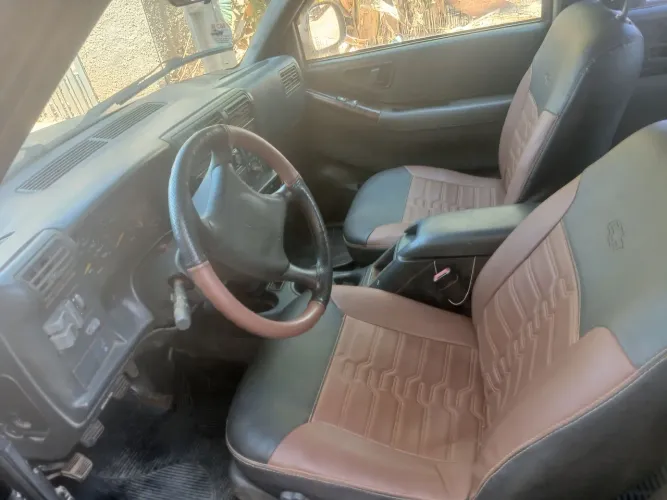 Chevrolet S10 Pick-up Executive CD 4.3 2000