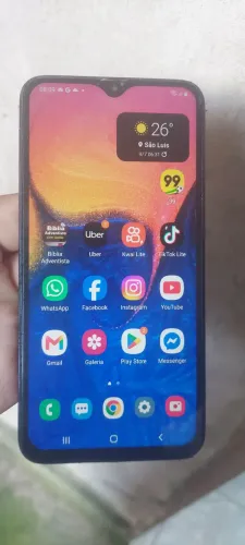 SAMSUNG A10