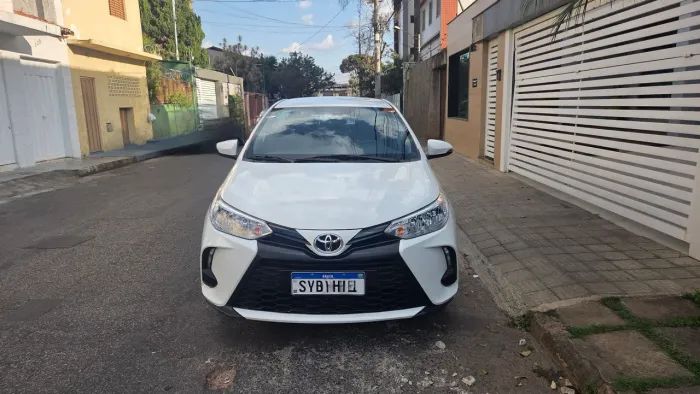Toyota Yaris XL Sedan 1.5 Flex 16V 4P Aut. 2024