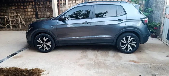 Volkswagen T-Cross 1.0 TSI Flex 12V 5P Aut. 2025
