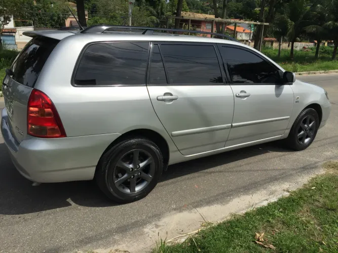 Toyota Corolla Fielder SW 1.8/1.8 XEI Flex Aut. 2005