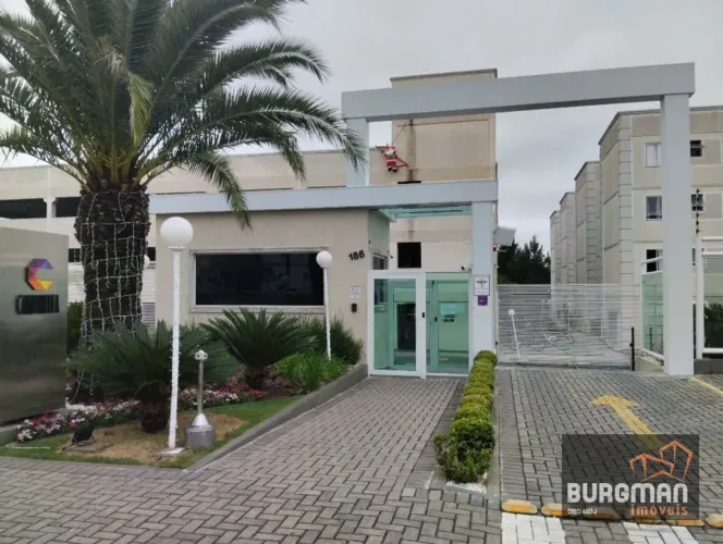 Apartamento com 2 dormitórios para alugar, 40 m² por R$ 1.800,00/mês - Pinheirinho - Curit