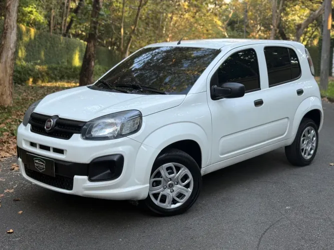 Fiat Uno Attractive 1.0 EVO Fire Flex 8V 5P 2021