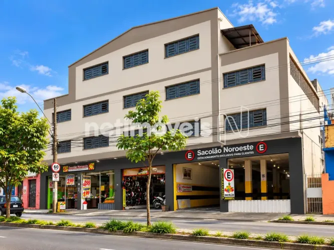 IMÓVEL CORPORATIVO COM GRANDE POTENCIAL NA AV. PEDRO II