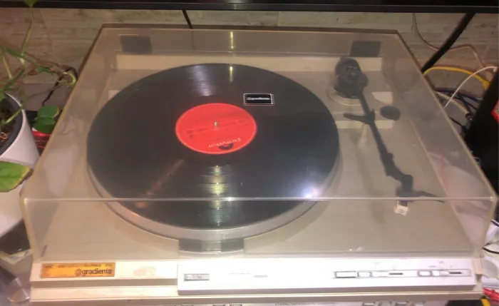 Toca Discos Gradiente D20 ( Direct Driver)