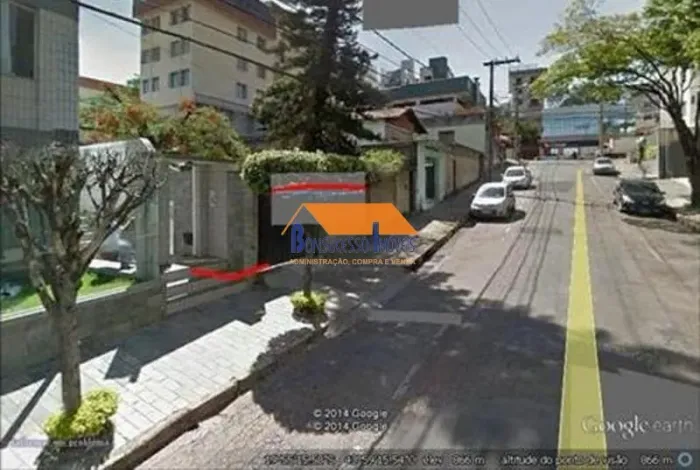 Terreno em Belo Horizonte, no bairro Coração Eucarístico, à venda.