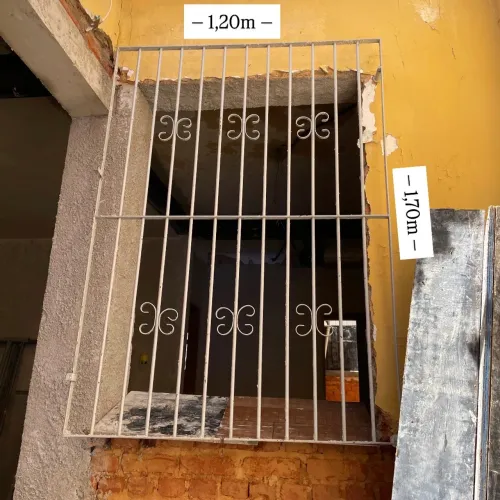 Grade de Ferro Barra Chata Maciça 1,20m x 1,70m 