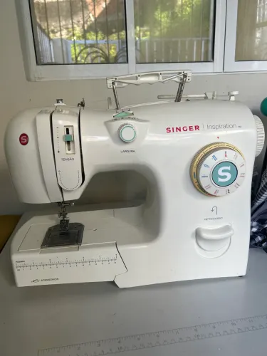 Máquina de costurar