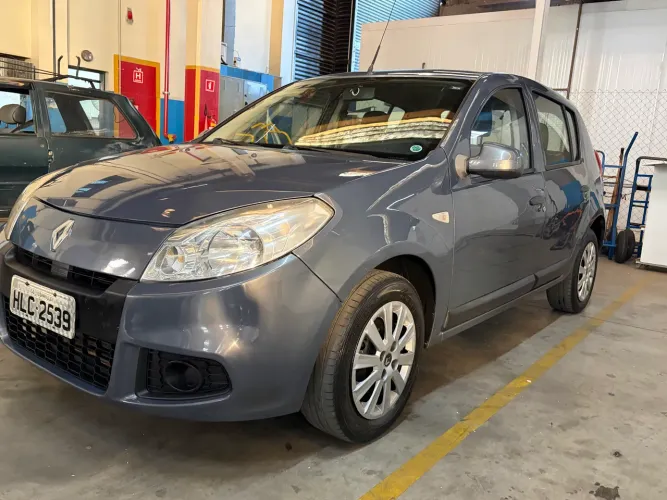 Renault Sandero Expression Hi-flex 1.6 8V 5P 2012