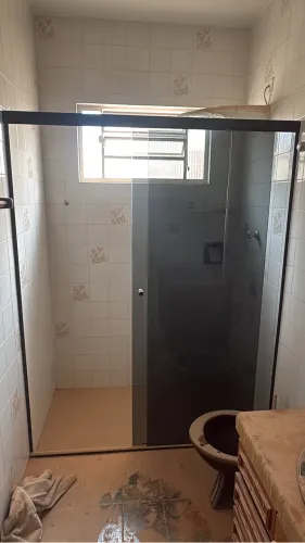 Box para Banheiro em Vidro Fumê 1,48 x 1,90 m