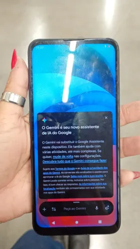 Smartphone Motorola Moto E7 Plus 32GB 4G Tela 6.5 Polegadas Câmera Dupla