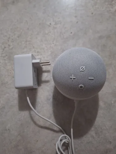 Echo Dot 5 Geração (Alexa+)