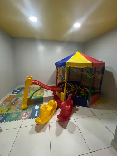 Kit Playground Infantil Completo com Piscina de Bolinhas - Ótimo Estado