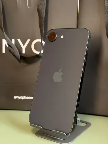 iPhone 16e 128gb - Seminovo