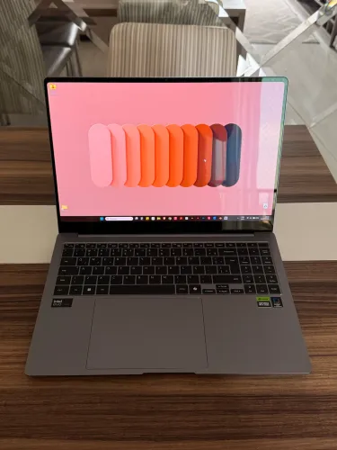 Galaxy Book4 Ultra 9