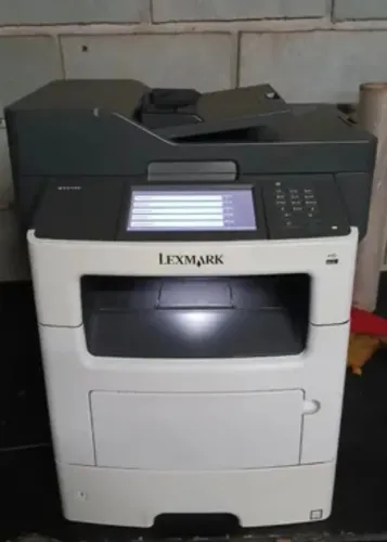 Impressora multifuncional Lexmark MX611de