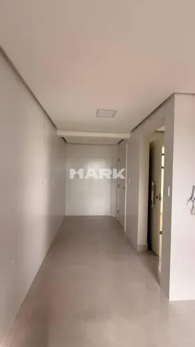 APARTAMENTO NO EDIFÍCIO EDMUNDO FRANÇA