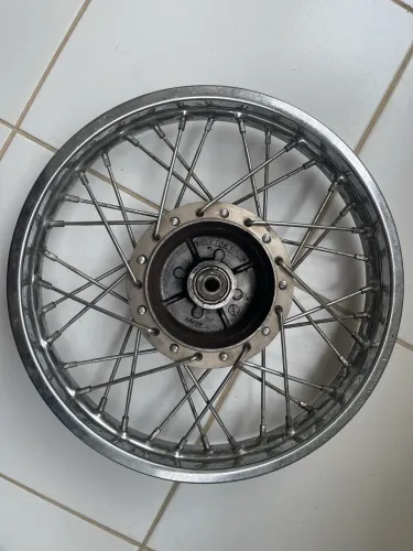 Roda traseira Biz original Honda
