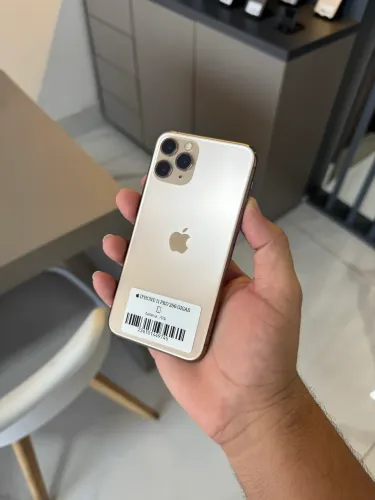 IPHONE 11 PRO 256 GIGAS DOURADO