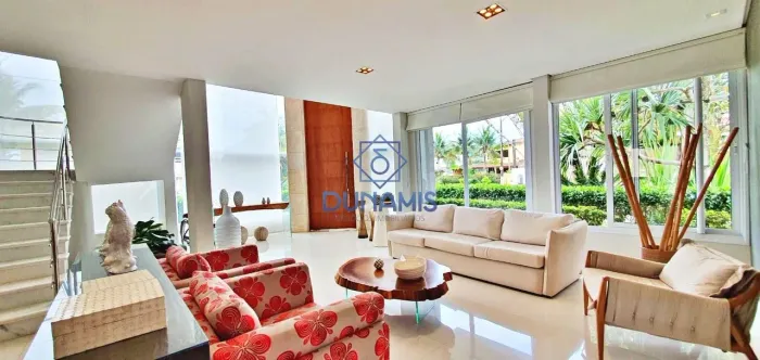 Casa Alto Padrão no condomínio Jardim Acapulco Guarujá - VENDA