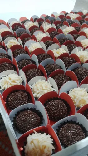 Brigadeiros Gourmet | Encomendas para Festas e Eventos